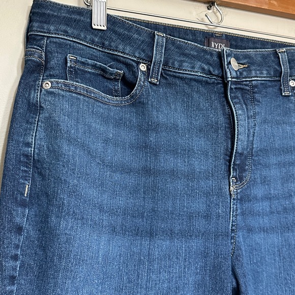 NYDJ Marilyn Straight Leg Lift Tuck Jeans Womens 14 (34x31) Medium Wash‎ Denim - Picture 4 of 13